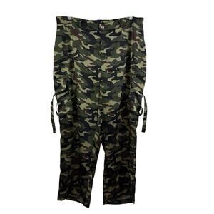 New Camo Cargo Nina Parker Straight Leg Pants Plus Size 18W High Rise Gorpcore